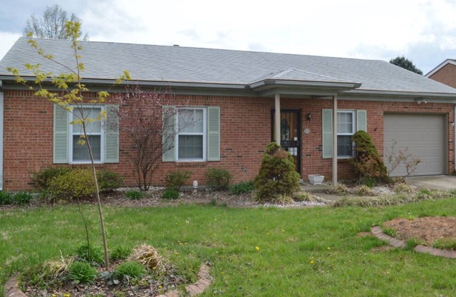 Cozy New Albany 2bd / 1. 5ba