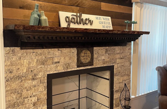 Cozy on Cory: Charming 3-bedroom house with WiFi, AC in enjoyable Clarksville