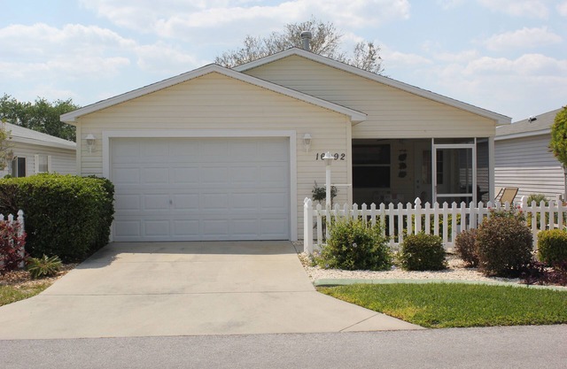 Cozy Patio Villa, close to Nancy Lopez Champion Golf & 4 Executive Golf Courses
