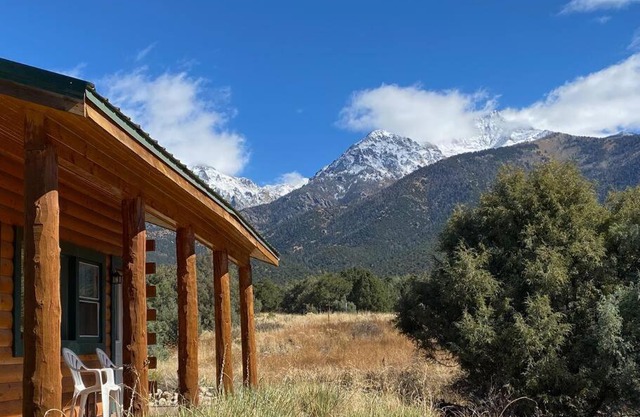 Cozy Peaceful Willow Creek Cabin