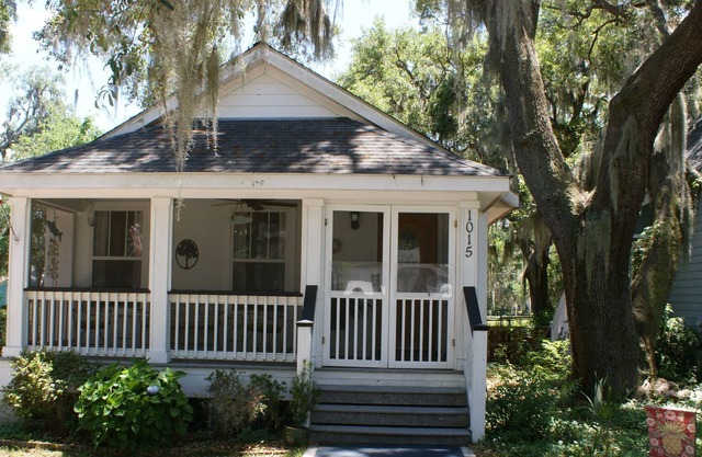Cozy Port Royal Cottage, à 3,2 km de la base marine de Parris Island près de Beaufort SC