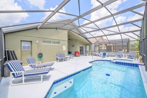 Cozy Private Home at Terra Verde Resort, South Facing Pool Spa, Near Disney, SeaWorld