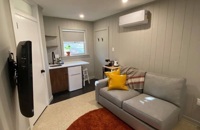 cozy private studio in Lititz/manheim
