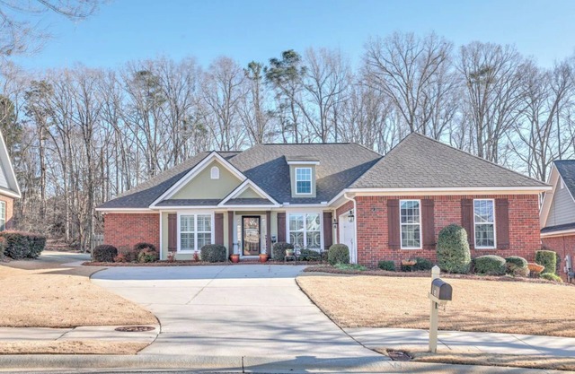 Cozy, quiet, 3-bedroom home for Master's Tournament