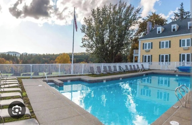 Cozy resort in awesome Bethel with AC, fitness room, WiFi