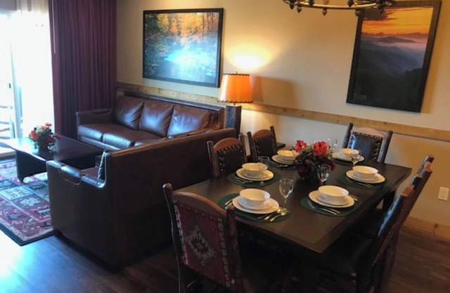 Cozy resort in charming Gatlinburg with WiFi Unit Q