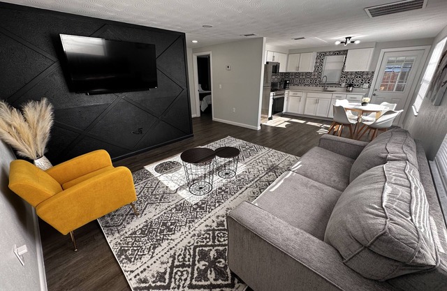 Cozy Retreat Near Downtown Zephyrhills