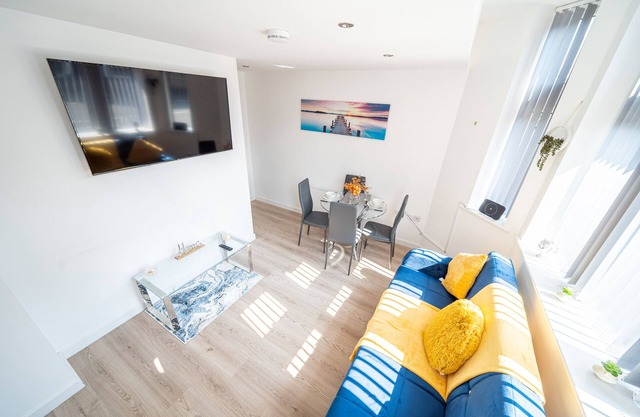 Appartement-Near Hollingworth Lake -Confort-Salle de bain privée séparée-Vue ...
