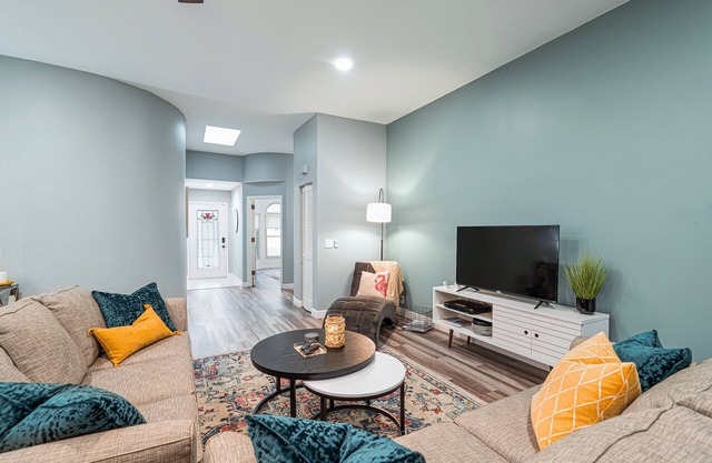 Cozy Retro Chic Sarasota Home