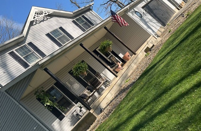 Charming farmhouse outside of Wooster, Oh.