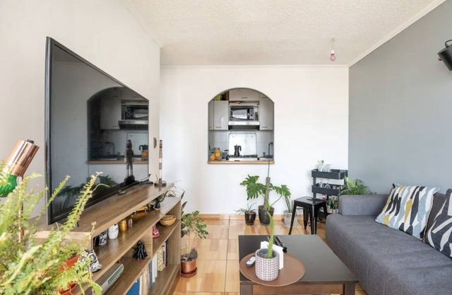 Cozy room in Matta neighborhood / Santiago downtown.