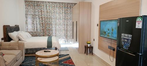 Cozy Ruaka Retreat