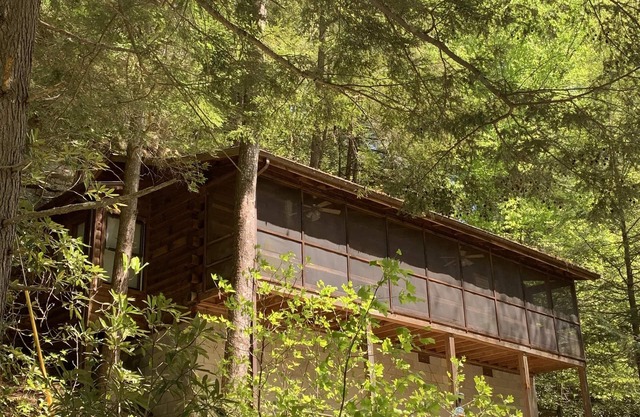 Cabine isolée confortable sur Spirit Lake