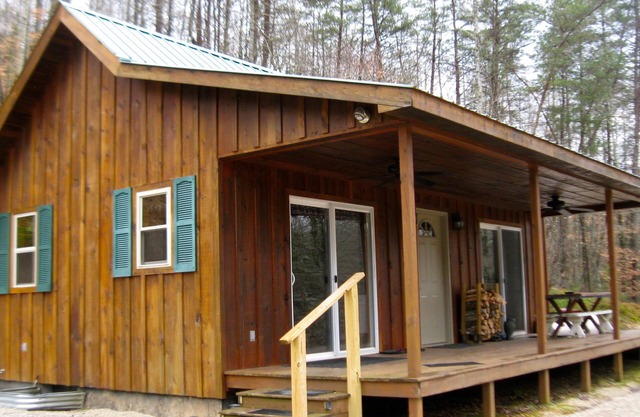 Cozy Secluded Cabin