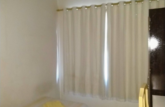Chambre simple confortable