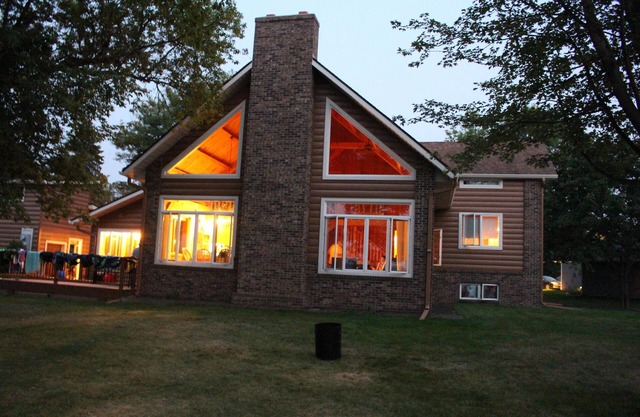 Cabine Timber Frame confortable et spacieuse - Lac Middle Cormorant