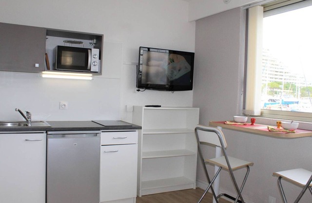 Cozy Studio 150m from Beach, Villeneuve-Loubet
