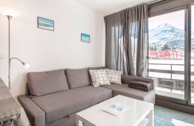 Studio cosy pour 4 avec balcon et Wi-Fi, accès direct aux pistes