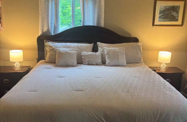 Cozy studio with AC, WiFi in lovely Sevierville