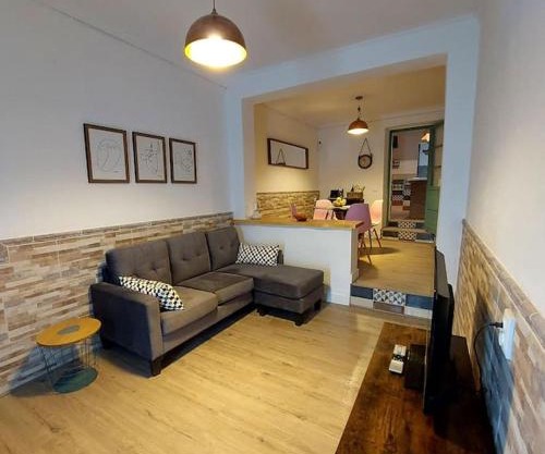 Cozy Townhouse