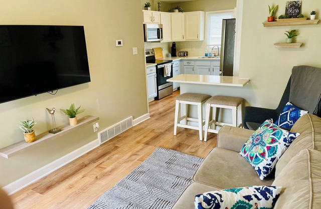 Spacious Duplex on Main Street- Near Historic Main Street