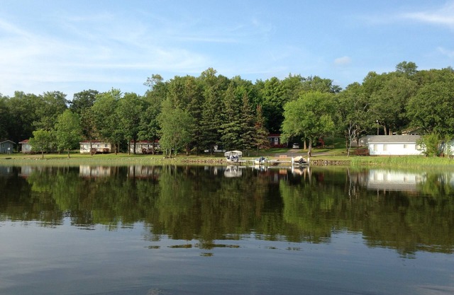 Cozy Up North Cabin sur le magnifique lac Waukenabo
