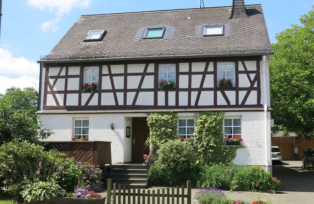 Appartement de vacances dans la ferme Hunsrück accueillant pour les enfants animaux Wifi