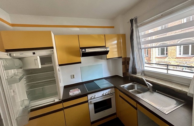 Cozy vacation apartment with balcony and parking space - central and quiet location