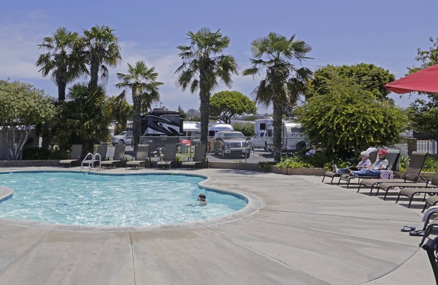 Cozy Vacation Cottage 100 at Pismo Sands RV Resort
