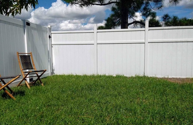 Cozy Vacay-Studio with free parking on premises