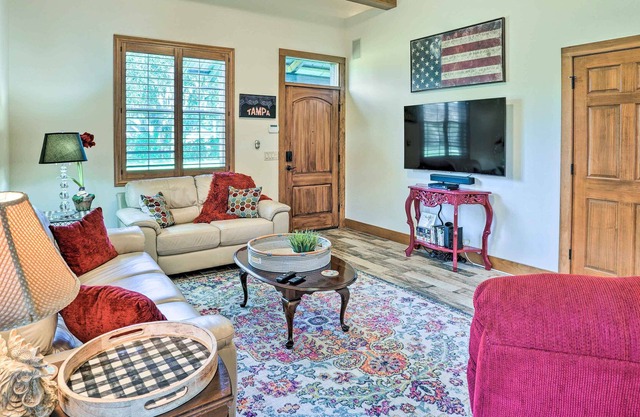 Cozy Valrico Home w/ Grill ~ 14 Mi to Tampa!