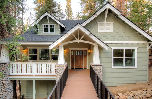 Cette maison de style artisan est l'endroit idéal pour rendre vos vacances à Yosemite vraiment inoubliables