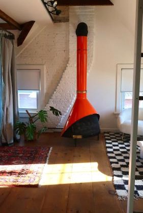 Creative Private Attic 1br Suite