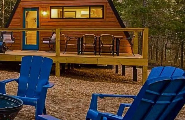 LuxuryAFrame SteamShower HotTub CreekLakeSwim