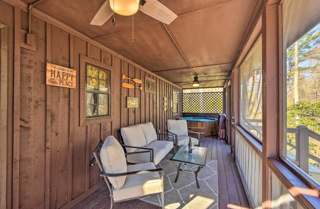 Creekside Cabin in the Blue Ridge Mountains!
