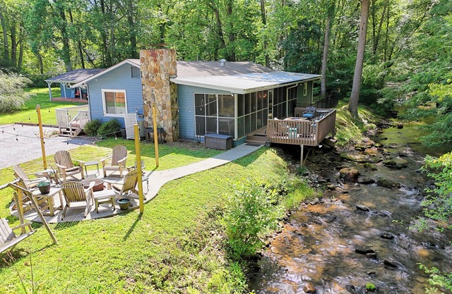 Creekside Chill By Chatuge Home Concierge, firepit, dog friendly, Creek, fishing