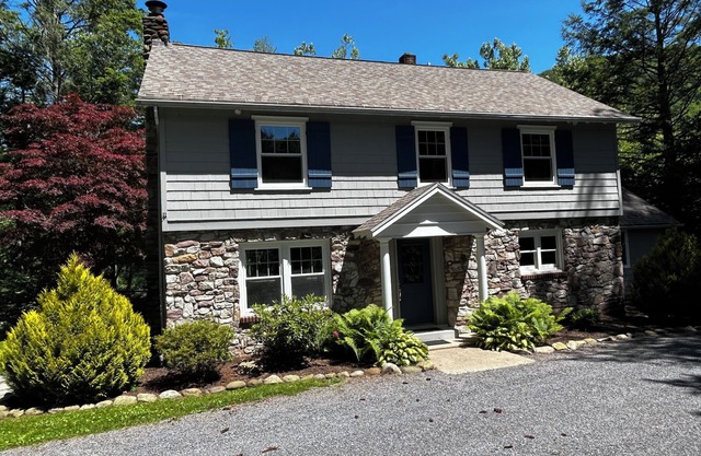 Creekside Manor sur le ‘Sock