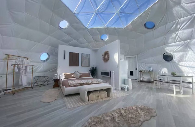 CrestDomes: Moonlight Milky Way