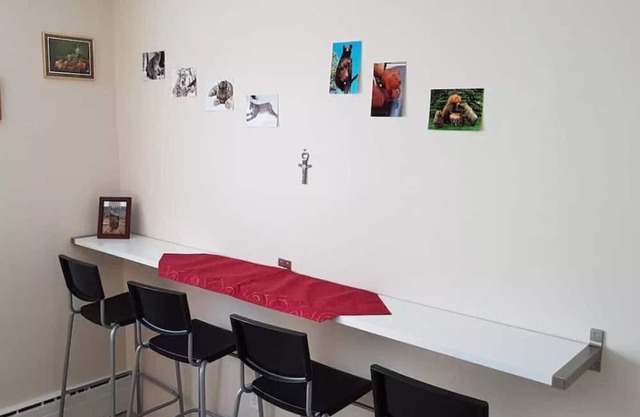 Crestview Guest House - Crestview House - Chambre Standard B12