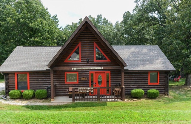 Cricket Creek - Branson Vacation Retreats