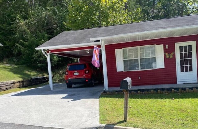 Crimson Cottage