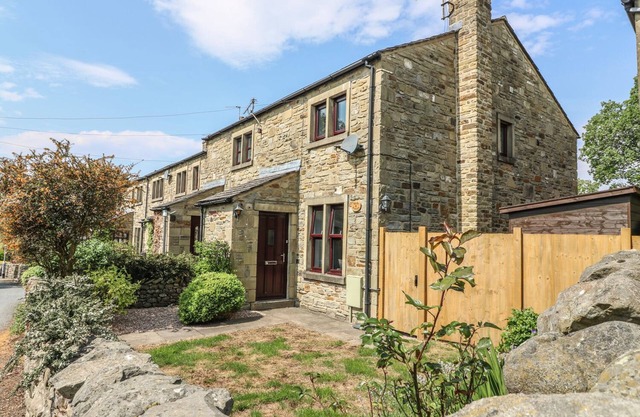 Croft Cottage, LONG PRESTON