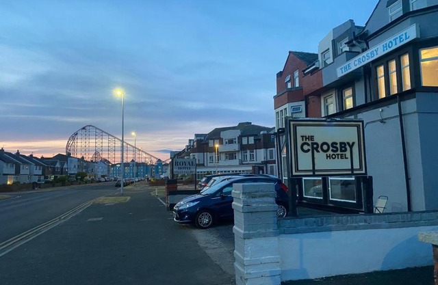 Crosby Hotel