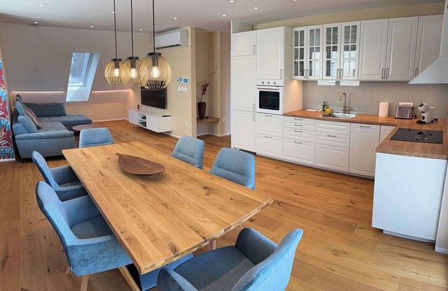 Crown Residence | Luxury 2BR in Ljubljana Downtown