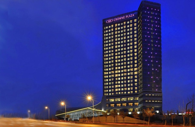 Crowne Plaza Dalian Sports Center by IHG