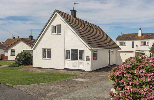 Nid de corbeaux - Rhosneigr, RHOSNEIGR