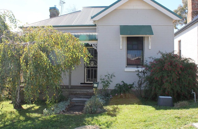 Crowson House No 2 Millthorpe