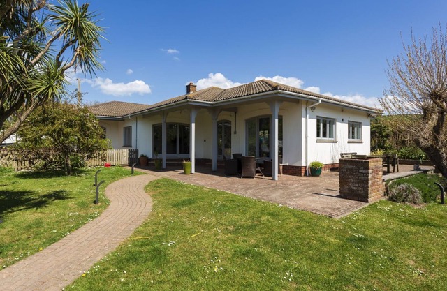 CROYDE LINDENS | 4 chambres