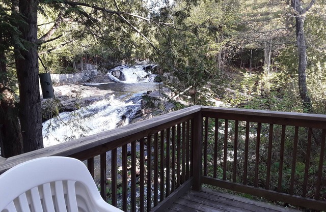 Le Crystal Falls Retreat, baignade, pêche, VTT