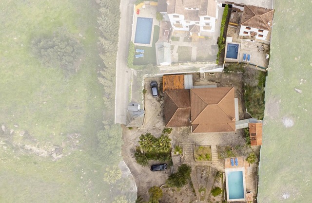 Cubo's Casa Rural Los Lirios & Albahaca del Libar / piscine privée / wifi gratuit / vue